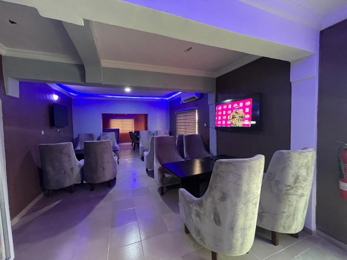Alluring View Hotel - Allen Avenue Lagos Esterno foto
