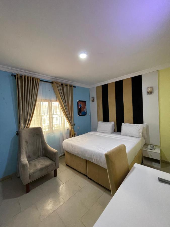 Alluring View Hotel - Allen Avenue Lagos Esterno foto