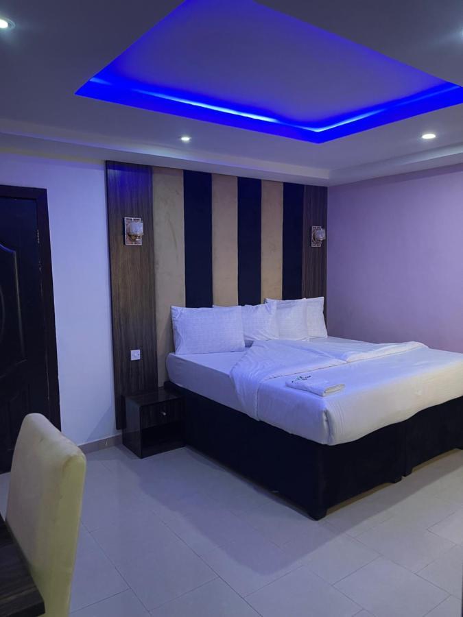 Alluring View Hotel - Allen Avenue Lagos Esterno foto